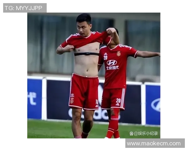 足球球星身型大解析：从速度到力量，深度解读不同体型如何影响比赛表现